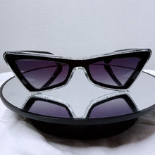 Load image into Gallery viewer, Diva Eye Sunglasses