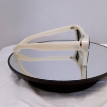 Load image into Gallery viewer, Diva Eye Sunglasses