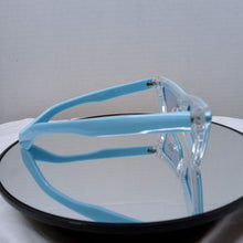 Load image into Gallery viewer, Diva Eye Sunglasses