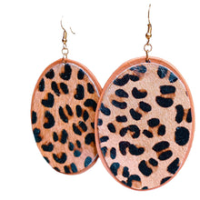 Load image into Gallery viewer, Leopard Print Earrings