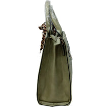 Load image into Gallery viewer, Quilted Handbags