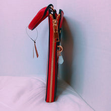 Load image into Gallery viewer, Fashion Faux Leather "Fashionista" Tote Bag 2