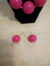Load image into Gallery viewer, Chunky Bubble Beaded Necklace Set
