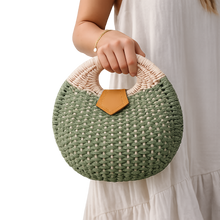 Load image into Gallery viewer, Rattan Shell Handbag
