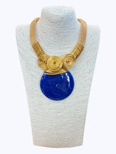 Load image into Gallery viewer, Round Resin Statement Necklace
