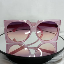 Load image into Gallery viewer, Vintage Square Frames Sunglasses
