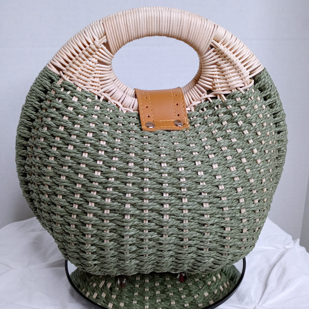 Rattan Shell Handbag